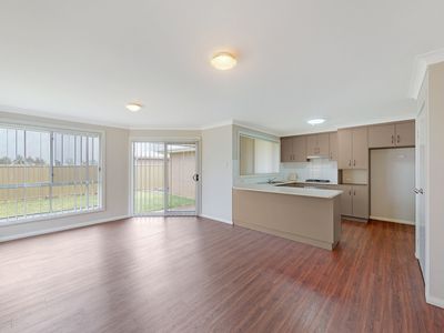 7 Thornett Place, Dubbo