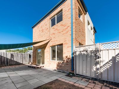 3 / 70 Pickett Street, Footscray