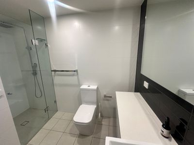 402 / 3 Grand Court, Fairy Meadow