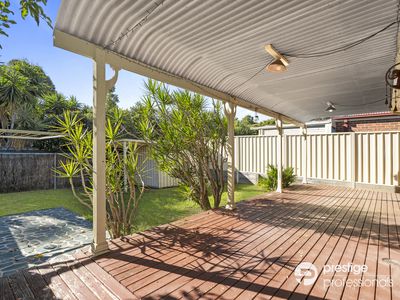 6 Tweed Court, Wattle Grove