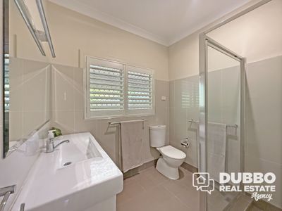 16 East Street, Dubbo