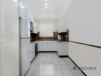 1 / 25 Hampstead Road, Homebush West