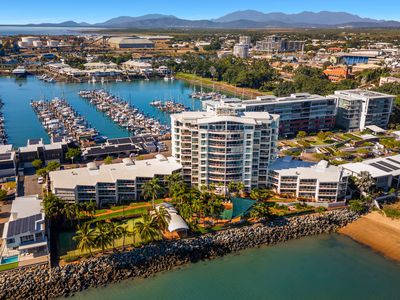 70 / 7 Mariners Drive, Townsville City