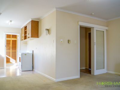 3 / 7 Roberts Avenue, Horsham