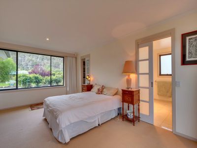 6707 Channel Highway, Deep Bay