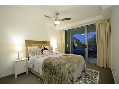 14 / 2 Gaven Crescent, Mermaid Beach