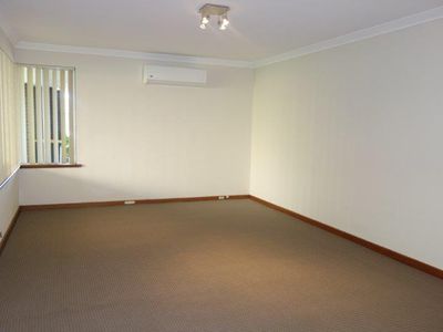 15B Dunholme Street, Osborne Park