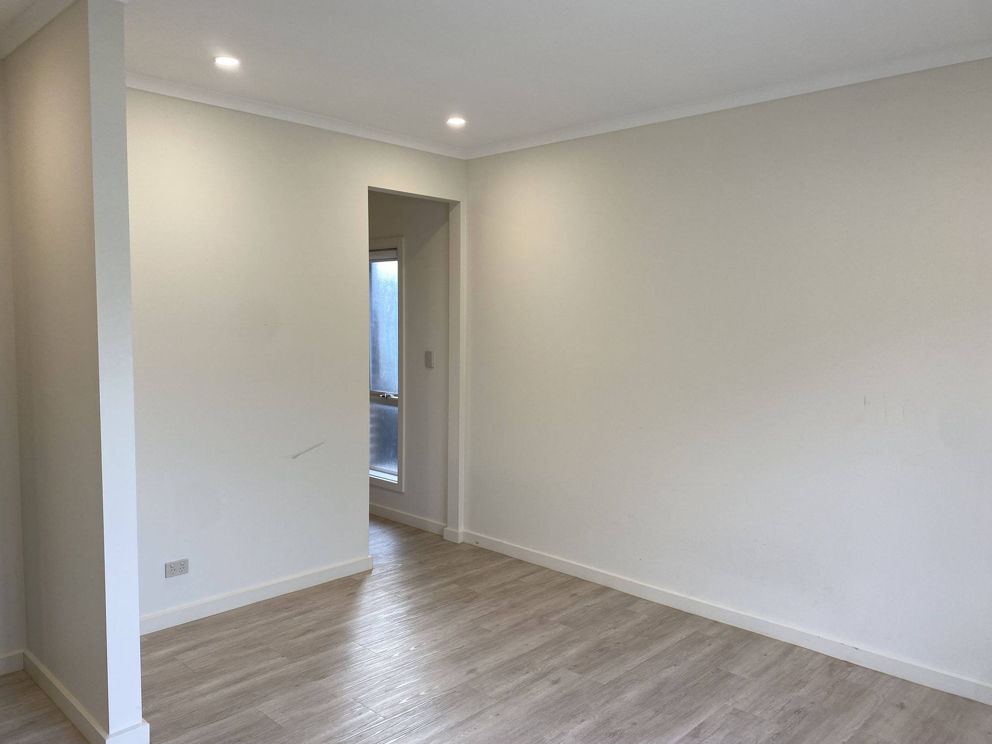 17 Chambers Avenue, Richmond