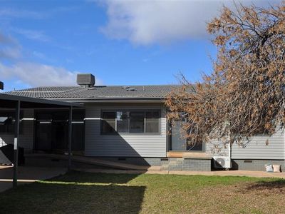 71 Farrand Street, Forbes