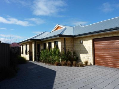 77 Howick, Lathlain