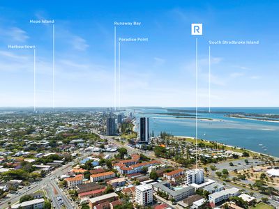 1 / 136 Marine Parade, Southport