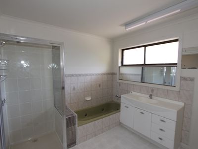24 Ebden Street, Heathcote