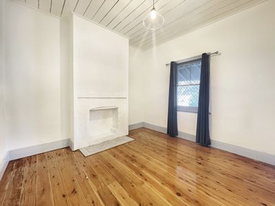 160 Myall Street, Dubbo