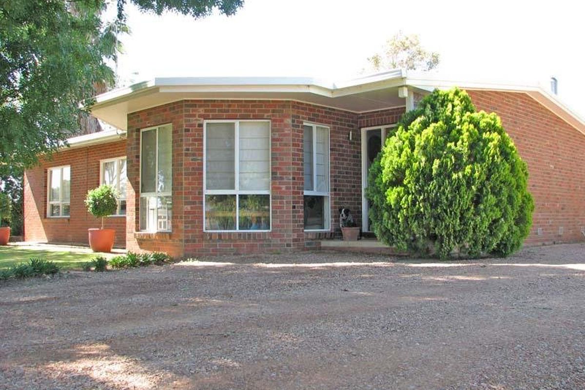 524 Lancaster Road, Lancaster