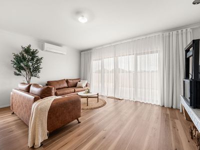 23 Callaway Court, Peterborough