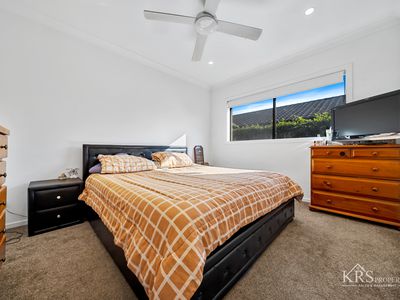8 Woodland Court, Ormeau