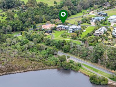 4 Stingray Point, Mallacoota