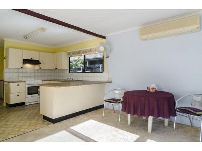 24 Maple Avenue, Tewantin