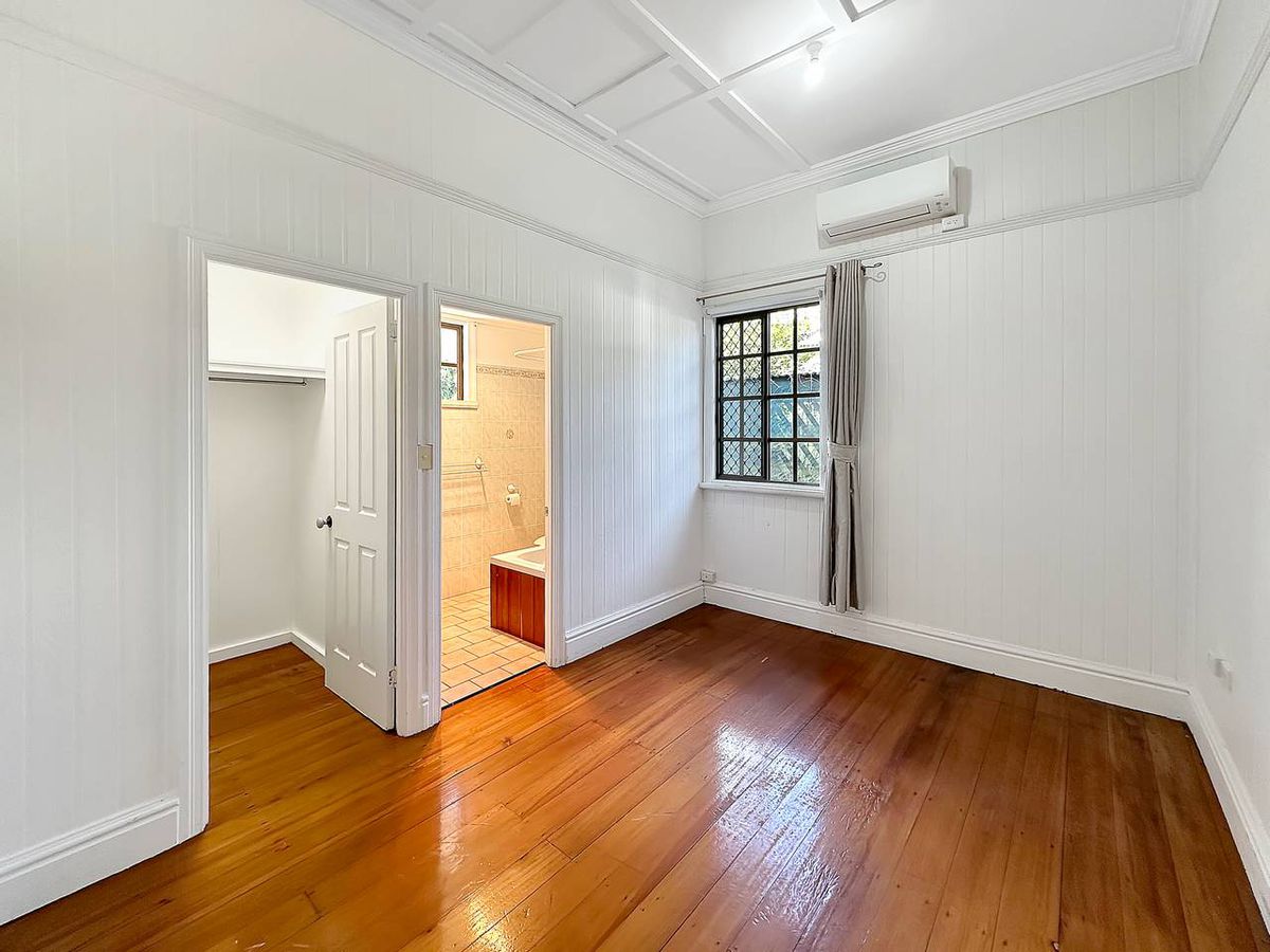 27 BEATRICE STREET, Atherton
