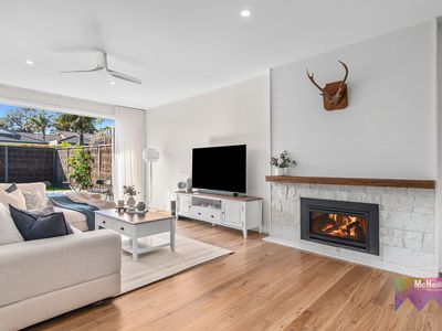 12 Olive Street, Mornington