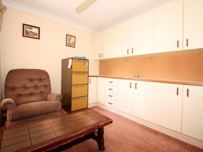 73 Lorimer Street, Llanarth