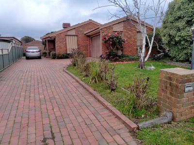 2 Beverley Court, Hoppers Crossing