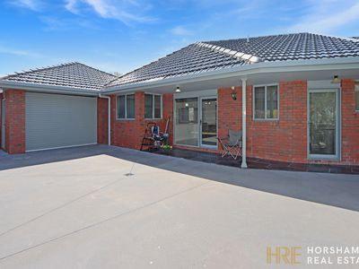 15 Fisher Square, Horsham