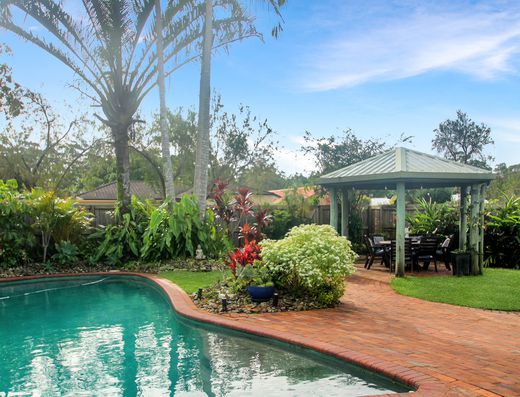 Fully Furnished 3 Bedroom Home with Tropical Pool image 1
