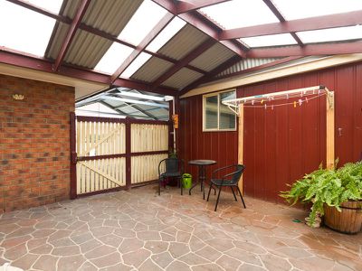 25 Langbourne Drive, Narre Warren South