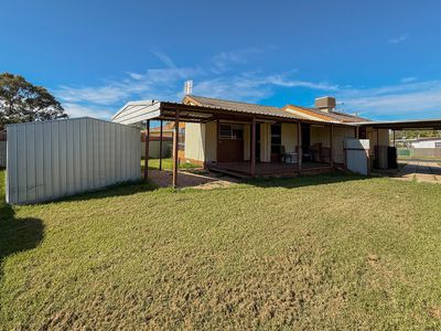 5 Harrison Crescent, Swan Hill