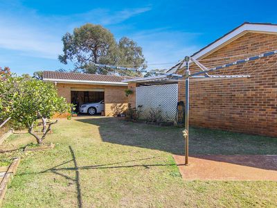 14 Goldens Road, Forster