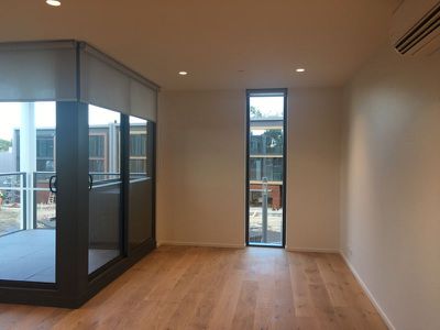 101 / 8E Evergreen Mews, Armadale