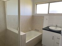 52 Board Street, Deagon
