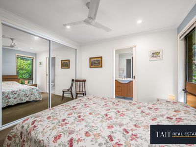 65 Waldara Drive, Waldara