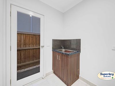 10 Yarlington Road, Tarneit