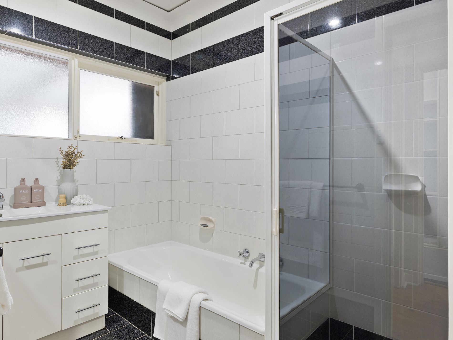 1 Almond Avenue, Dernancourt