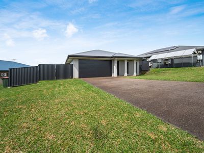 40 Jannina Drive, Atherton