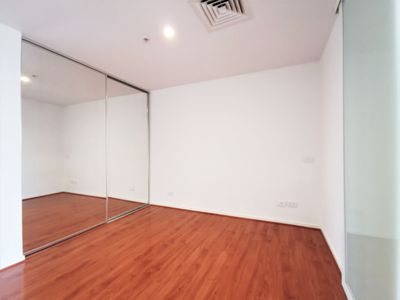 905 / 18 Mount Alexander Road, Travancore