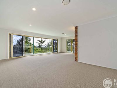 14 Yengarie Way, Ocean Shores