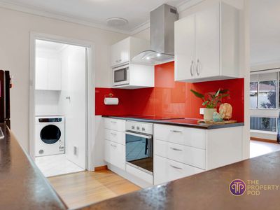 10 Kettering Way, Huntingdale