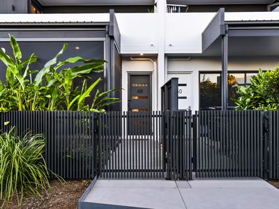 48 Delta Circuit, Hope Island