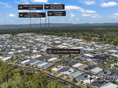 102 Bloomfield Esplanade, South Maclean