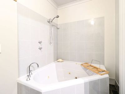 166 Fendam Street , Warnbro