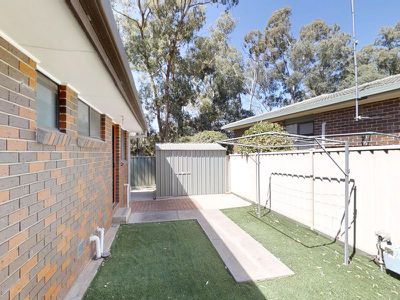 2 / 6 Cockerell Court, Kennington