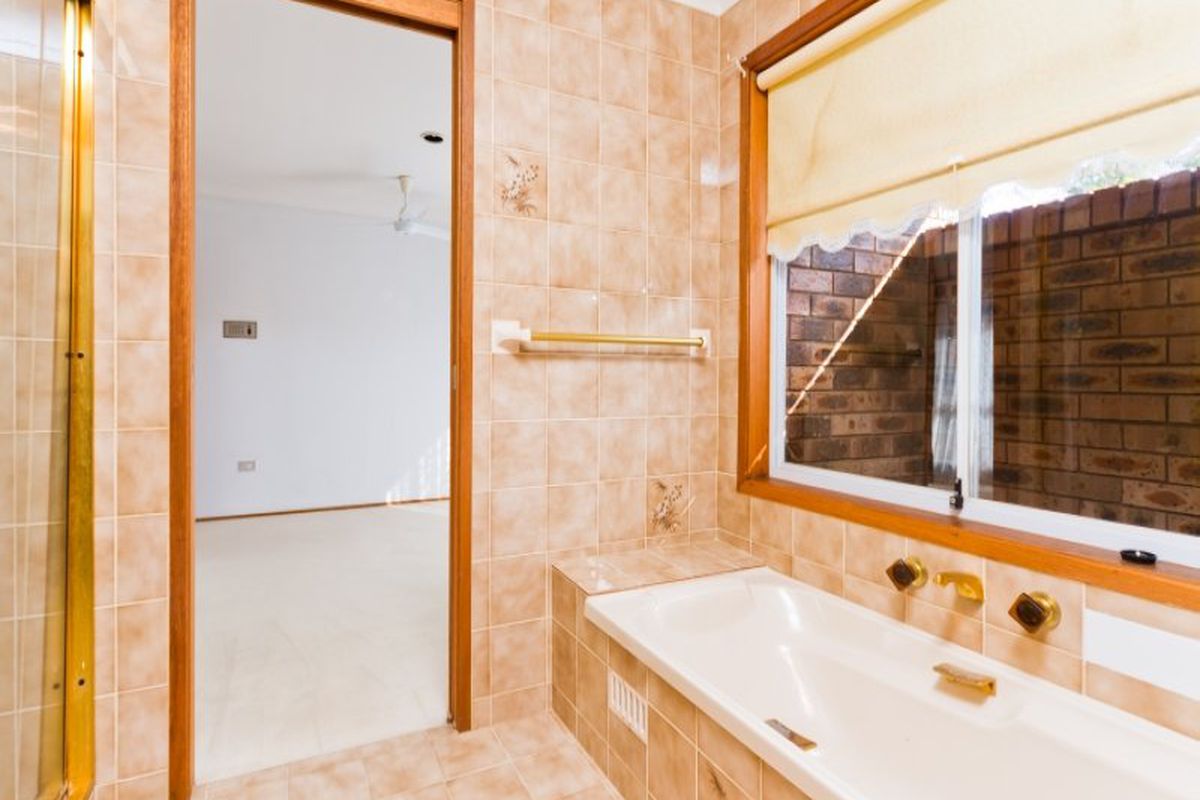 1 Letitia, Green Point