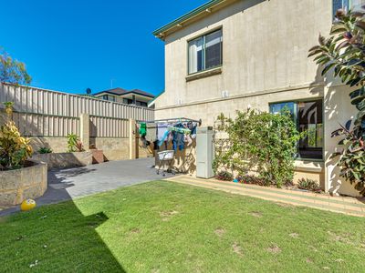 130 Lagoon Drive, Yanchep