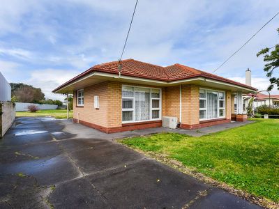 3 White Street, Millicent