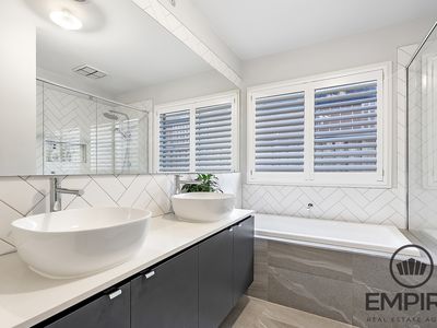 37 Casa Circuit, Clyde North
