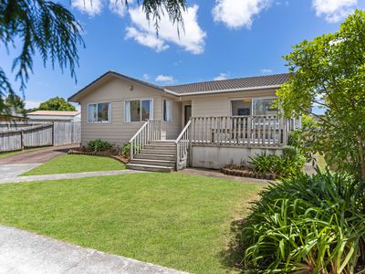 15 & 15A Bahari Drive, Ranui
