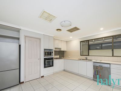 21 Methuen Way, Duncraig